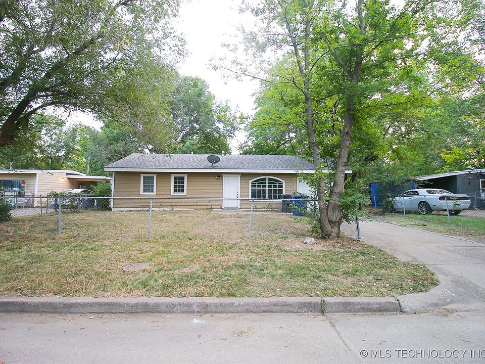 1st image of 2820 E 42nd Pl N