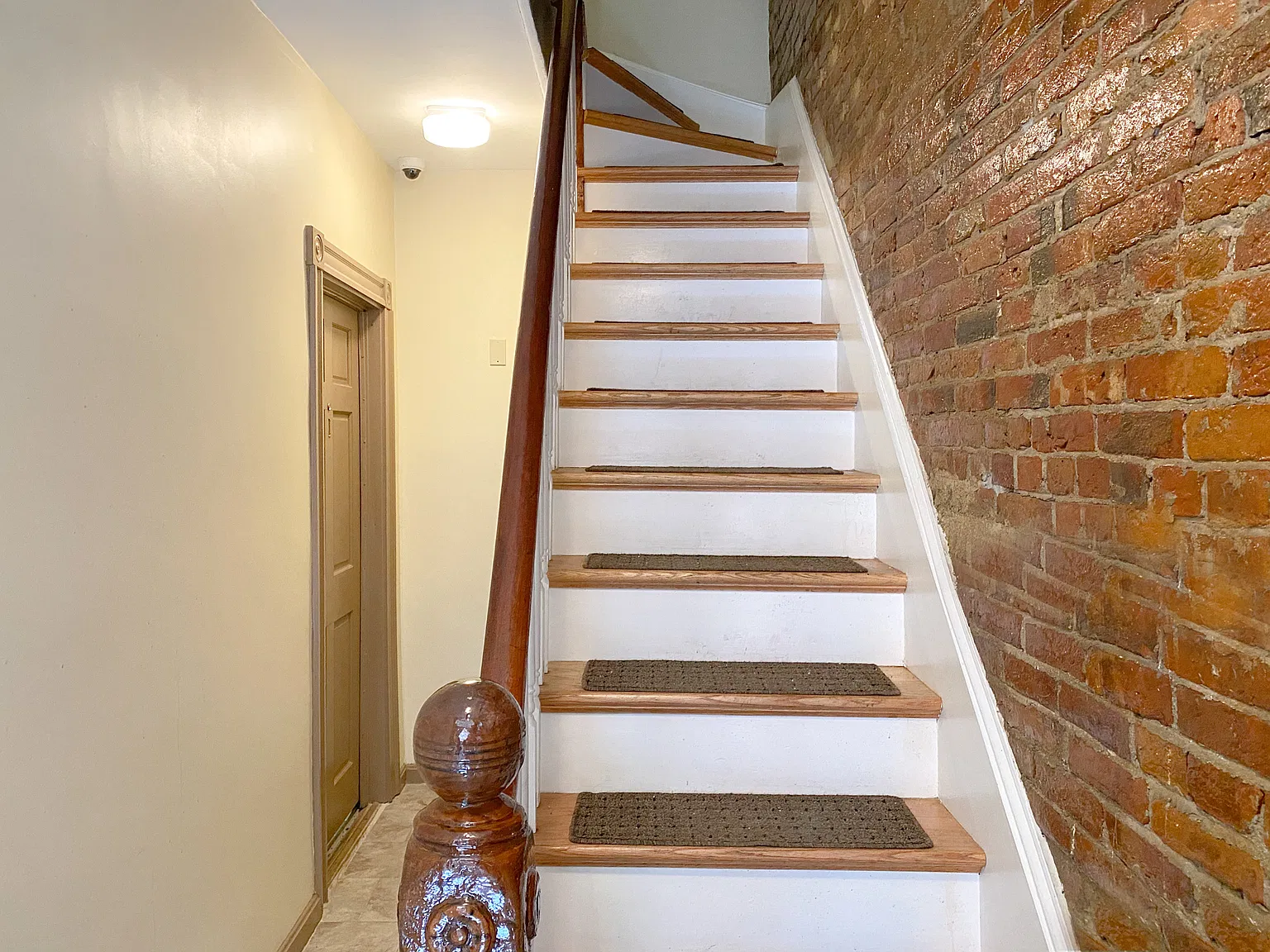 6 Hull St — Photo 1