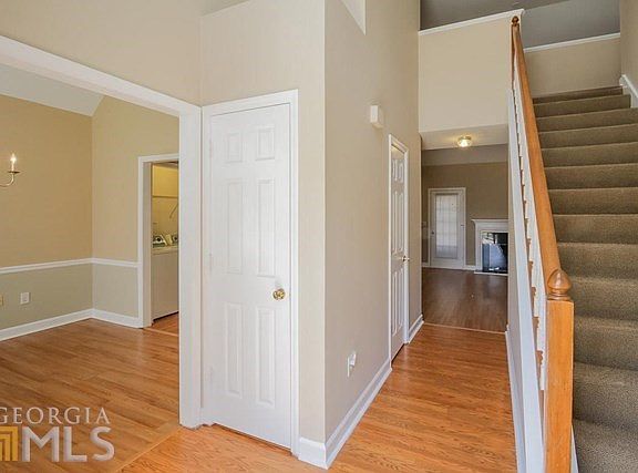 2nd image of 1175 Glenbrook Ct