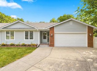 933 E Ridge Dr, Malvern, IA 51551