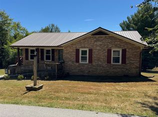 125 Cherokee Dr, Morgantown, KY 42261