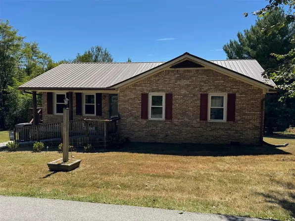 125 Cherokee Dr, Morgantown, KY 42261