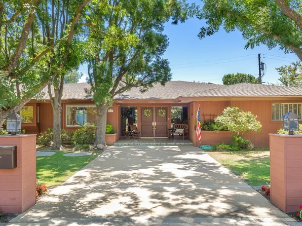 7235 Meadowbrook Ln, Bakersfield, CA 93309