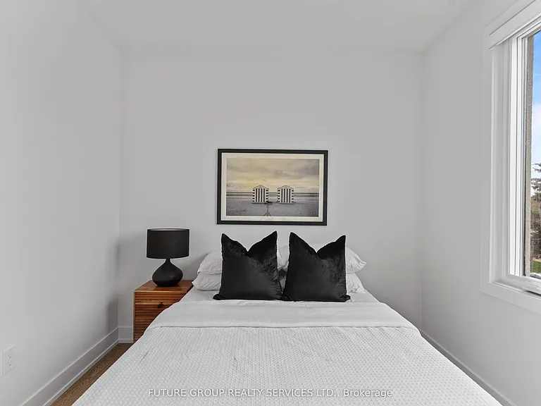 15 Acorn Ave #3 — Photo 37