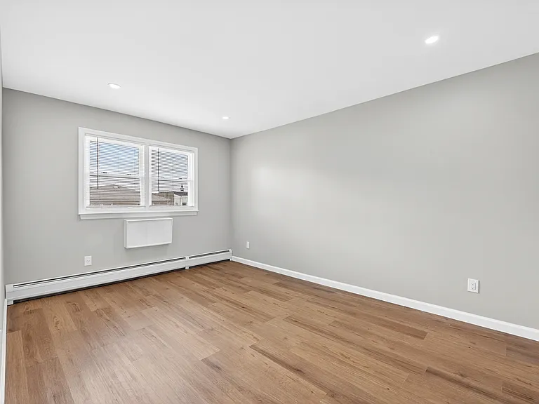 52 Naples Ave #5LL — Photo 17