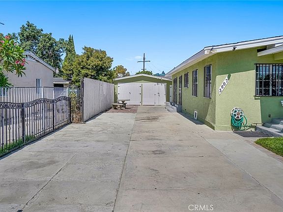 3rd image of 3607 Walnut Ave