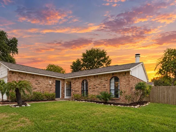 17302 S Yorkglen Dr, Houston, TX 77084