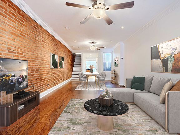 5th image of 1026 Riverside Ave