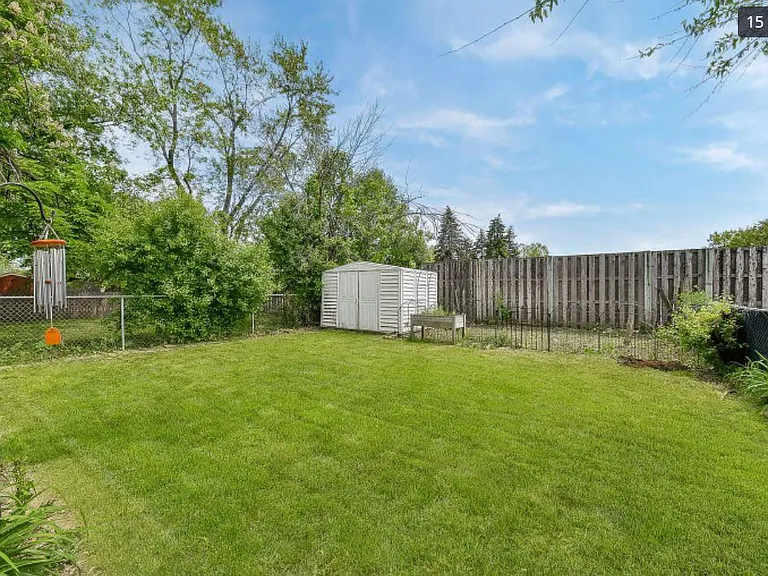 1713 Fulton Ln — Photo 17