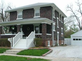 921 S 5th St, Moberly, MO 65270