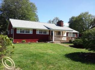 25975 Rogell Rd, New Boston, MI 48164