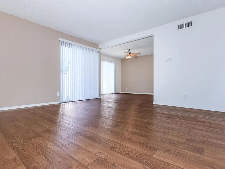 Ridgewood Village Apartment Homes — Photo 53