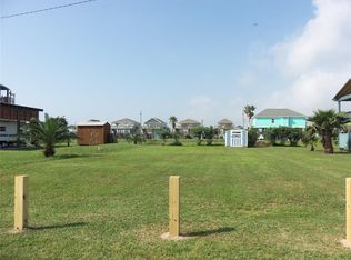 955 O'Neil Rd, Pt Bolivar, TX 77650