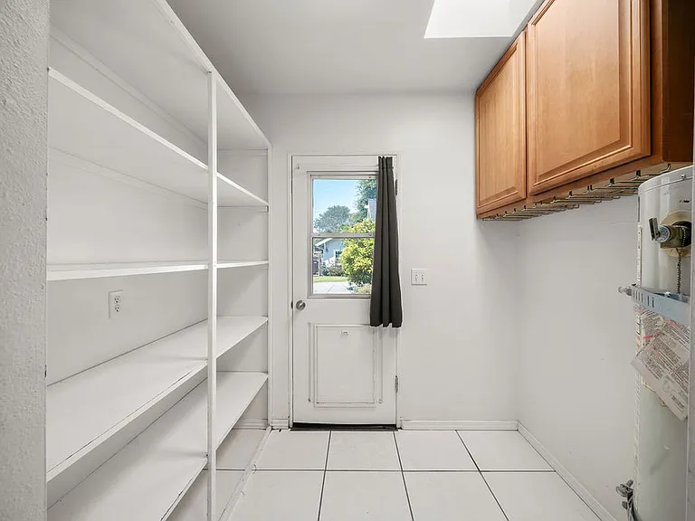 2525 Gail Pl — Photo 39
