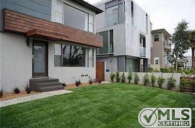 2nd image of 1930 Barry Ave
