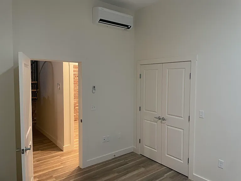 22 S Main St #202 — Photo 14