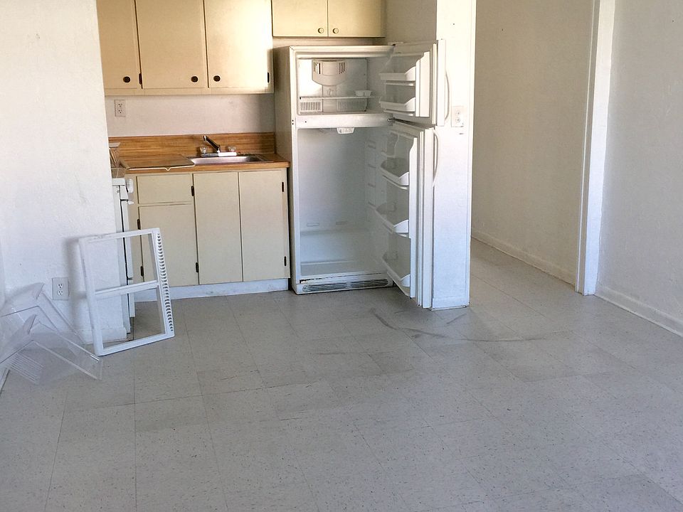 2nd image of 2890 Virginia St APT 513