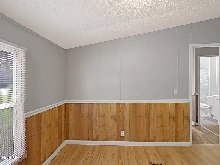 106 McGowan Rd — Photo 13