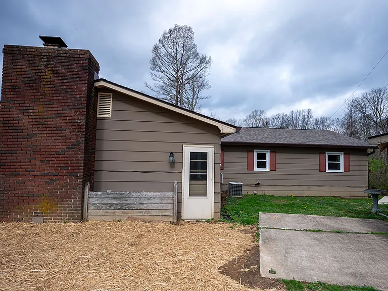 4621-4655 S Acorn Dr — Photo 59