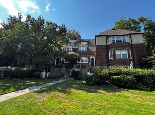 7 Sentry Pl APT 2C, Scarsdale, NY 10583