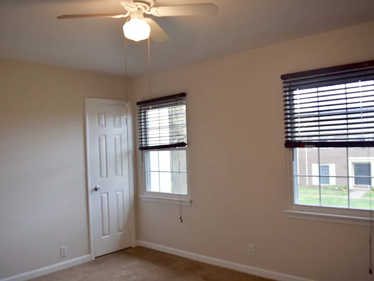 8300 Sawyer Brown Rd #R302 — Photo 24