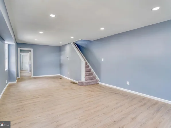 3601 Rhawn St, Philadelphia, PA 19136