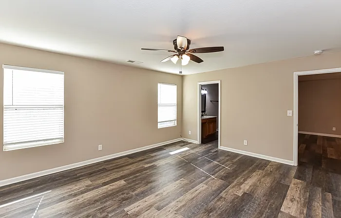 107 Blackwell Ct — Photo 9