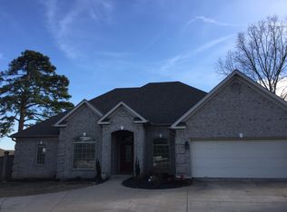 527 Berwick, Benton, AR 72019