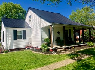 230 Eleanor Cir, Eleanor, WV 25070