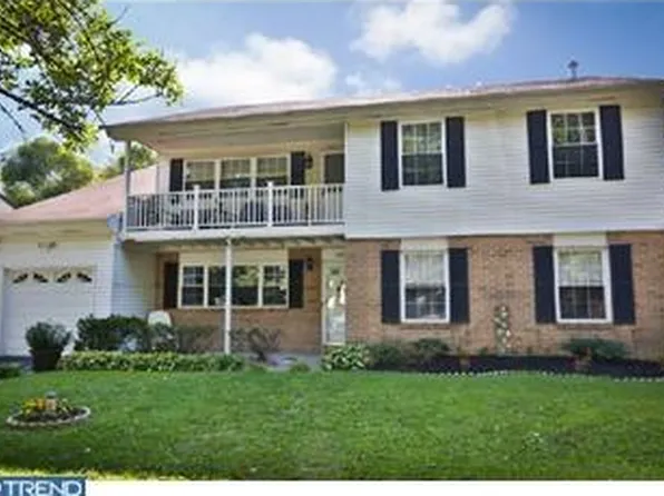 4512 Winding Brook Dr Floor 2, Bensalem, PA 19020