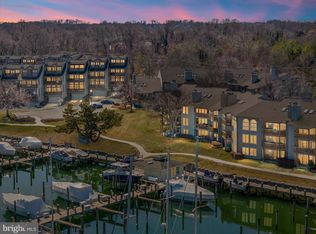 7046 Harbour Village Ct APT 201, Annapolis, MD