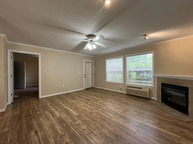 15060 NW Central Dr #1104 — Photo 16