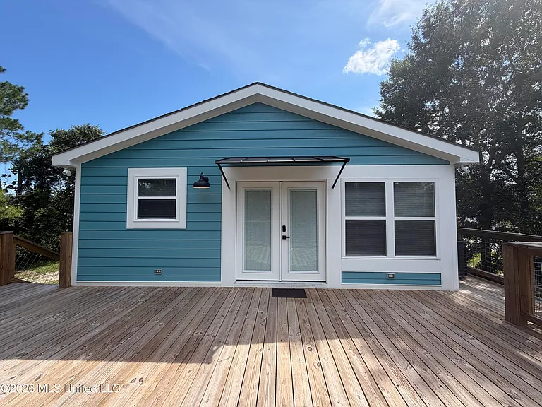 4060 Cardinal St — Photo 24