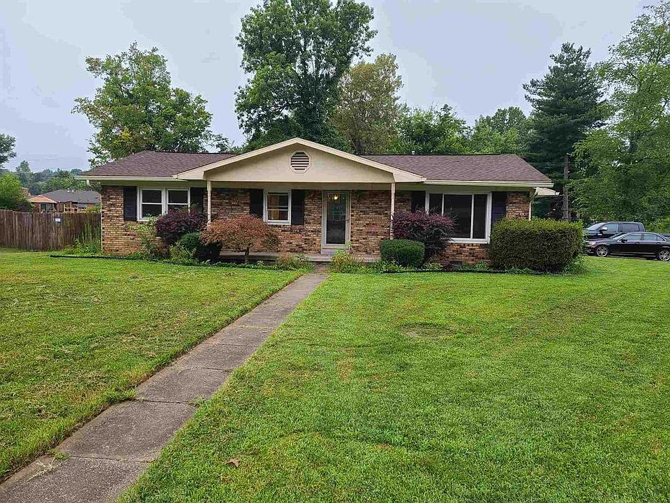 1st image of 8499 Sycamore Dr