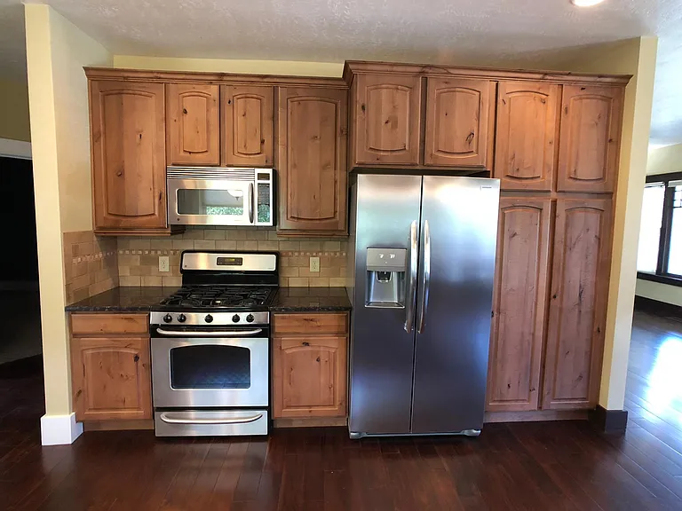 1024 E Hollywood Ave — Photo 6