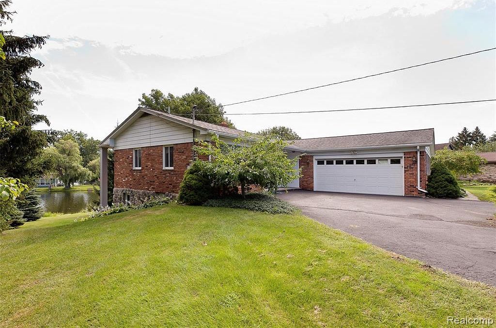 3565 Orchard Dr, Metamora, MI 48455 Zillow