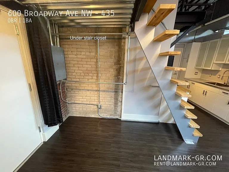 600 Broadway Ave NW #435 — Photo 11