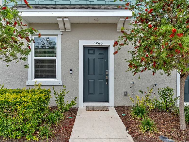 8765 Daybreak St — Photo 34