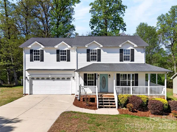 7 Collin Ln, Thomasville, NC 27360