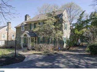 7811 Froebel Rd, Laverock, PA 19038