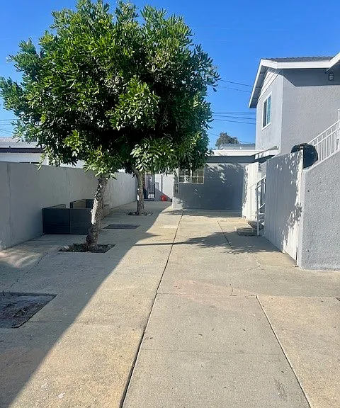 1022 El Camino Dr #C — Photo 6