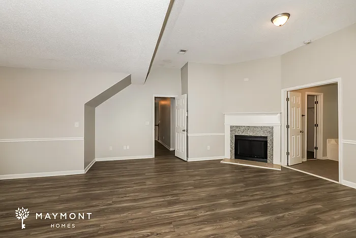 61 Windsor Way — Photo 11