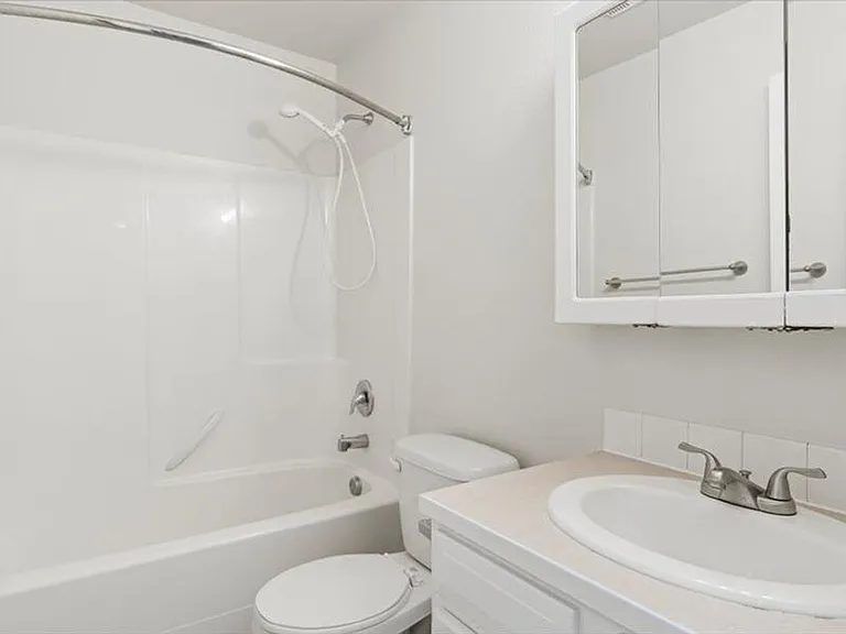 6405 Chapel Hill Blvd #N201 — Photo 9