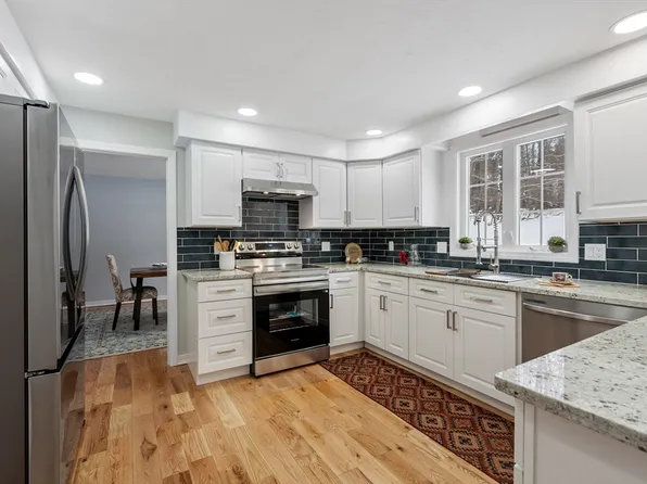 46 Oakmont Ave, Westminster, MA 01473