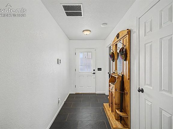 3rd image of 7716 Candlelight Ln