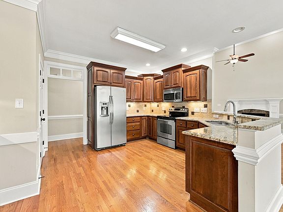 3rd image of 17 Avocet Ln