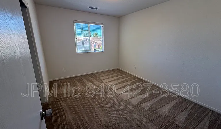 330 Bulluno Dr — Photo 13