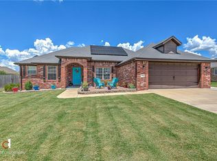 700 Sedgwick Dr, Prairie Grove, AR 72753