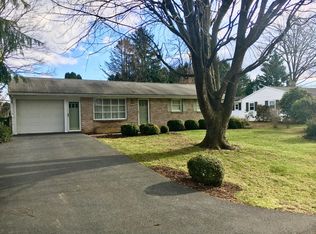 17 North Rd, Mechanicsburg, PA 17050