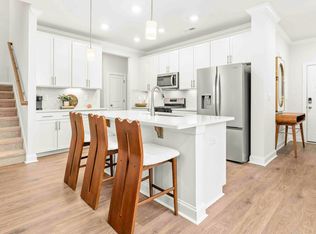 134 Briarwood Ln, Advance, NC 27006